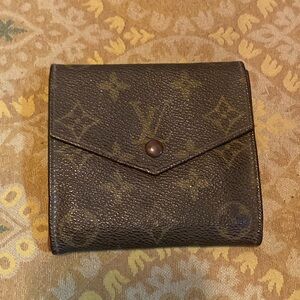 Authentic Louis Vuitton Monogram Porte Monnaie Billets Wallet 444